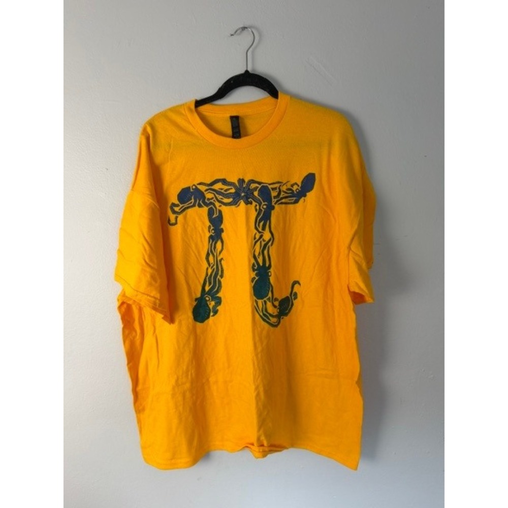 Gildan Mens Yellow Octopus Pi Symbol Graphic T-Shirt 2XL Math Science Tee